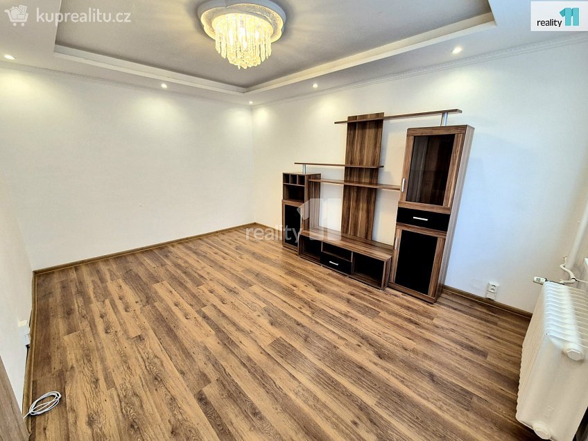 Pronájem bytu 2+1 49 m^2 Příbramská, Aš 