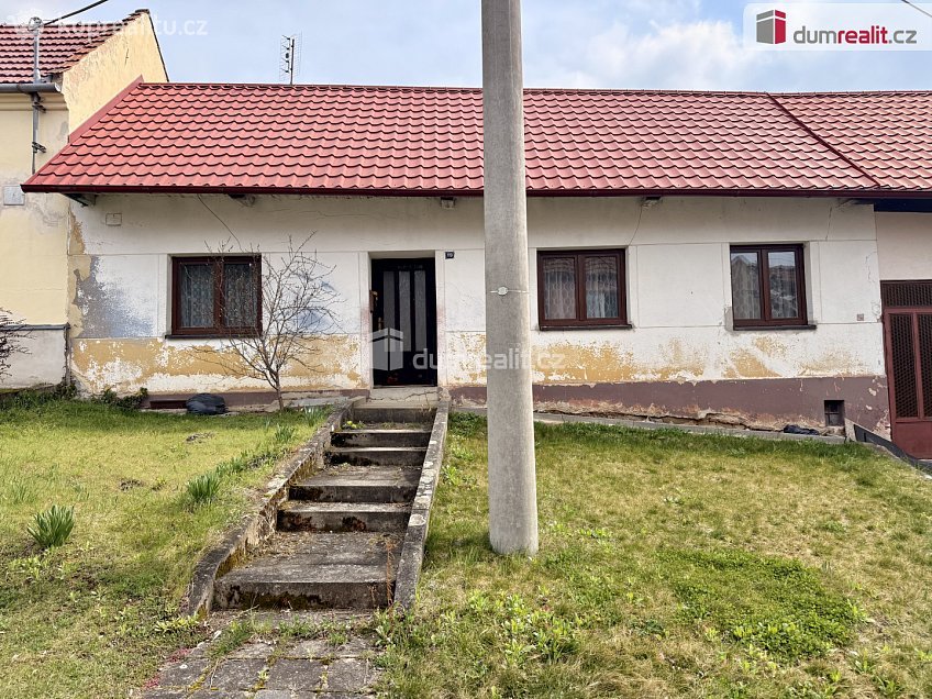 Prodej  rodinného domu 215 m^2 Popovice, Popovice 