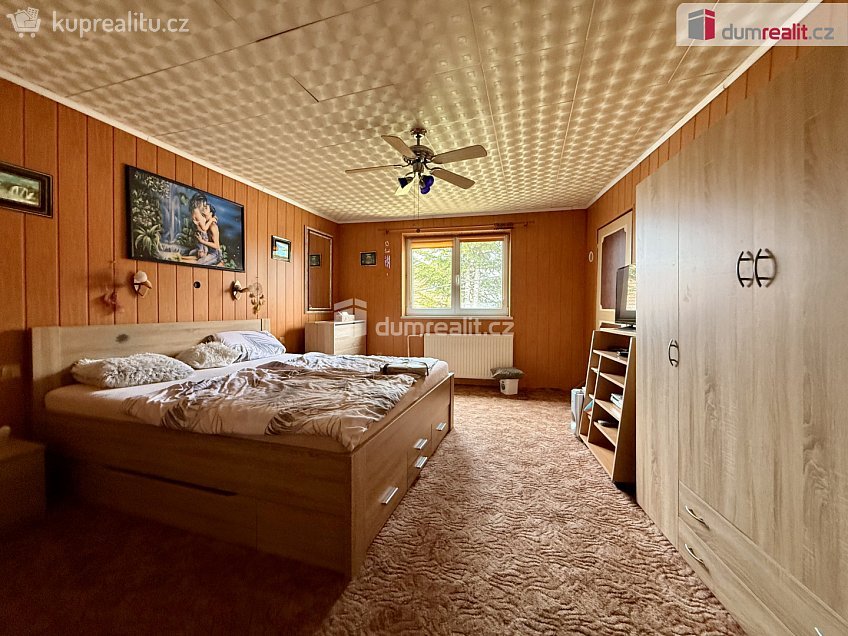 Prodej  rodinného domu 215 m^2 Popovice, Popovice 