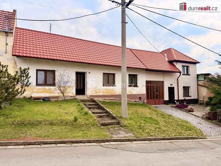 Prodej  rodinného domu 215 m^2 Popovice, Popovice 