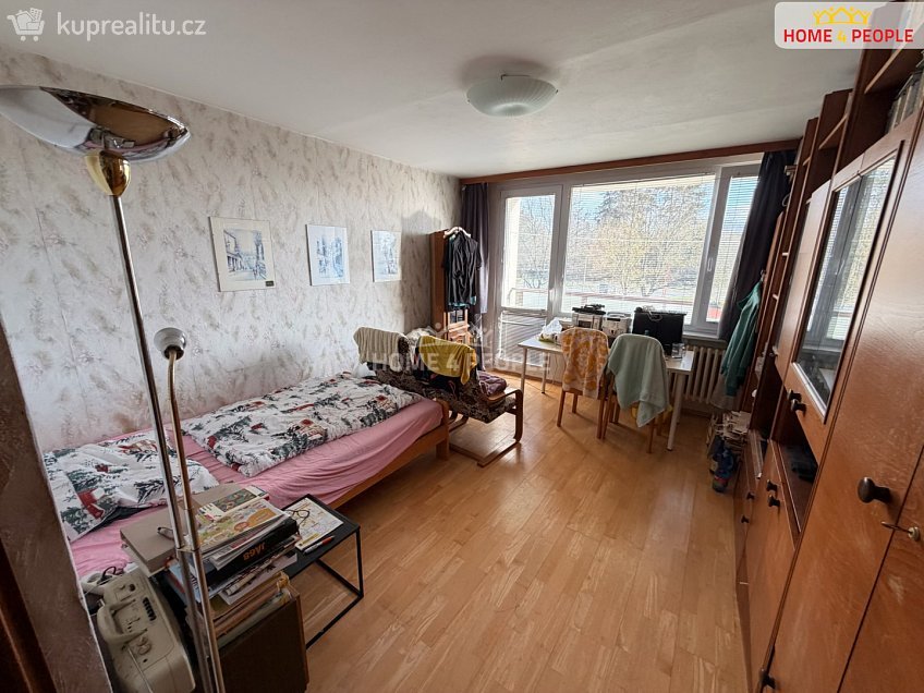 Prodej bytu 4+1 83 m^2 Hnězdenská, Praha 8 