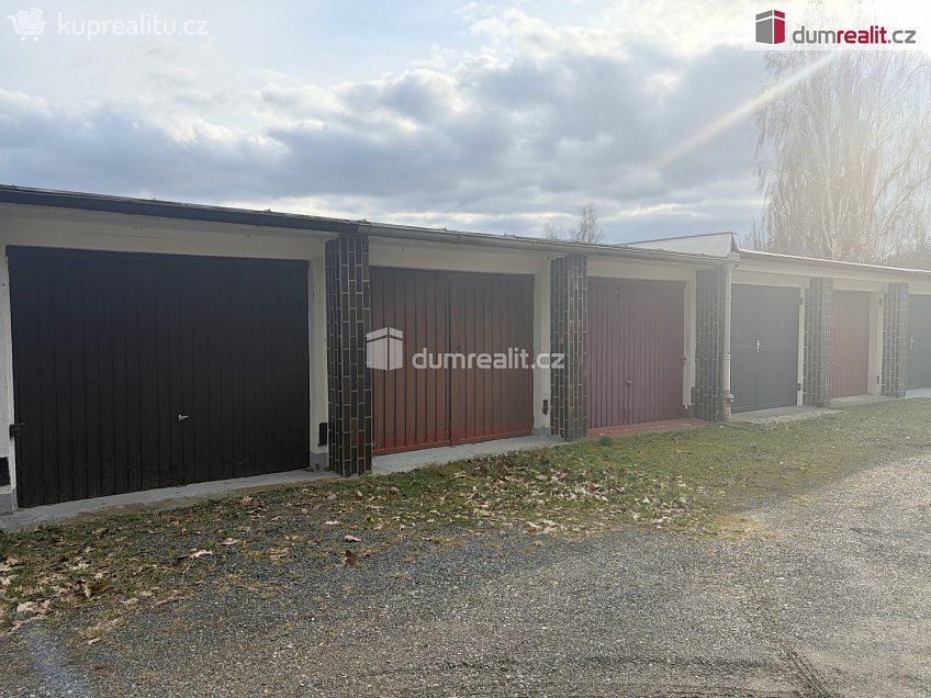 Prodej bytu 3+1 69 m^2 Dvouletky, Zruč nad Sázavou 