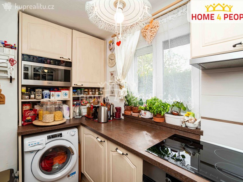 Prodej  chaty 85 m^2 Čisovice, Čisovice 