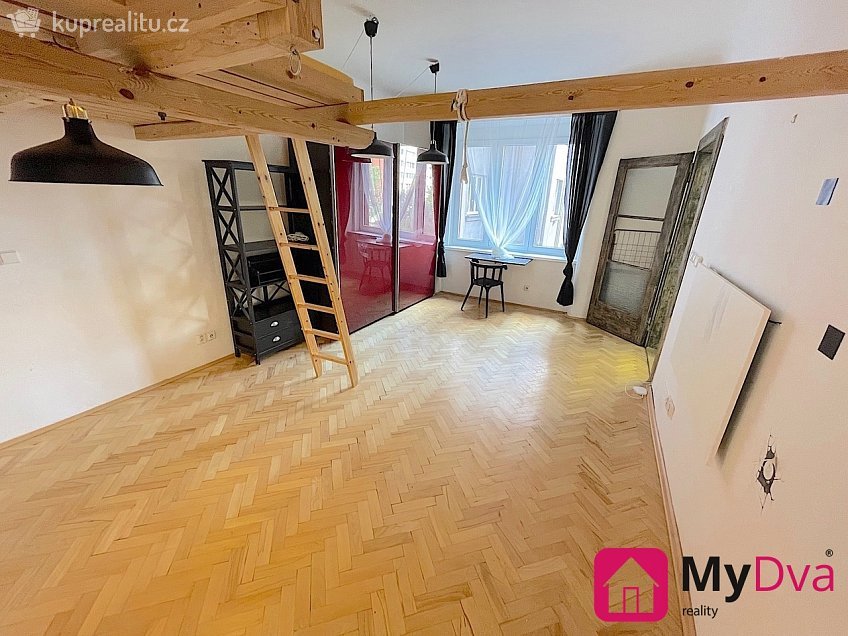 Prodej bytu 1+1 29 m^2 Tusarova 1285, Praha 