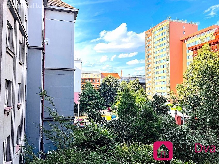 Prodej bytu 1+1 29 m^2 Tusarova 1285, Praha 