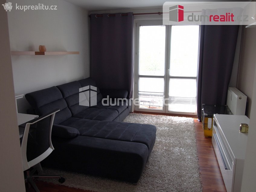 Pronájem bytu 2+1 56 m^2 Masarykova, Ostrov 