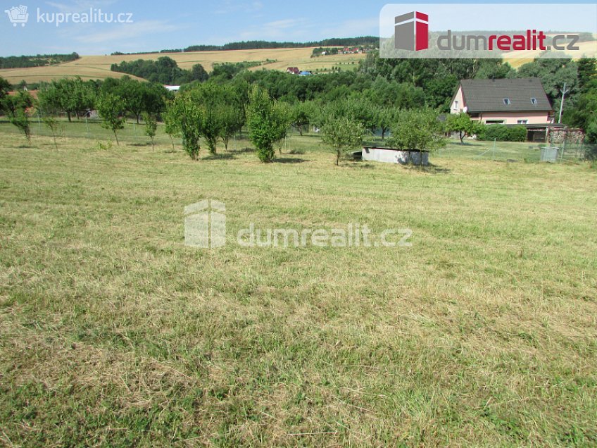 Prodej  stavebního pozemku 2032 m^2 Halenkovice, Halenkovice 