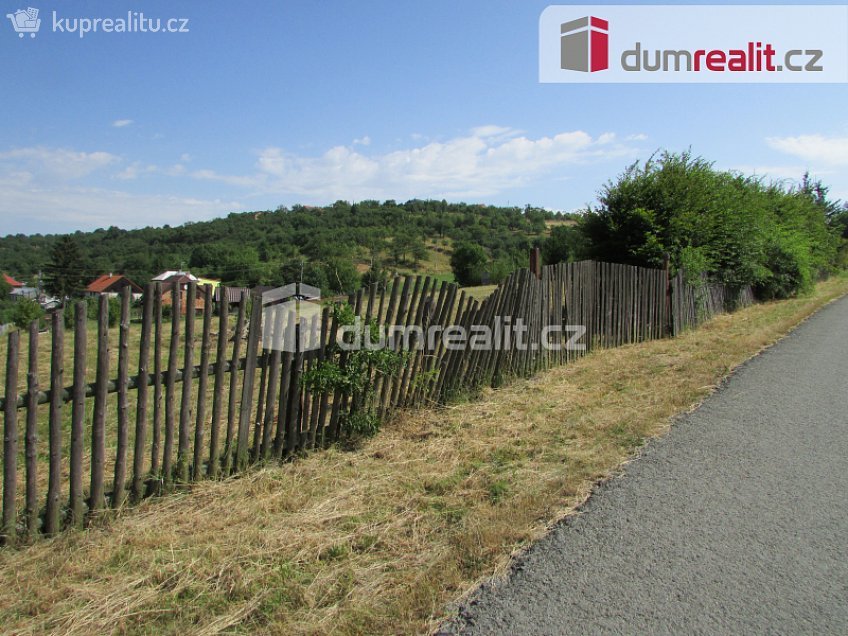 Prodej  stavebního pozemku 2032 m^2 Halenkovice, Halenkovice 