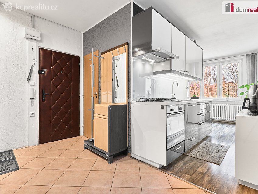 Prodej bytu 3+1 67 m^2 Jelínkova, Sokolov 