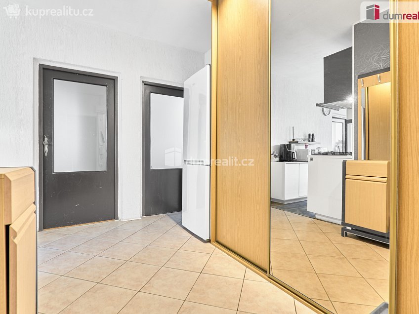 Prodej bytu 3+1 67 m^2 Jelínkova, Sokolov 