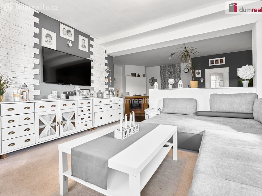 Prodej  rodinného domu 340 m^2 Krušnohorská, Ostrov 