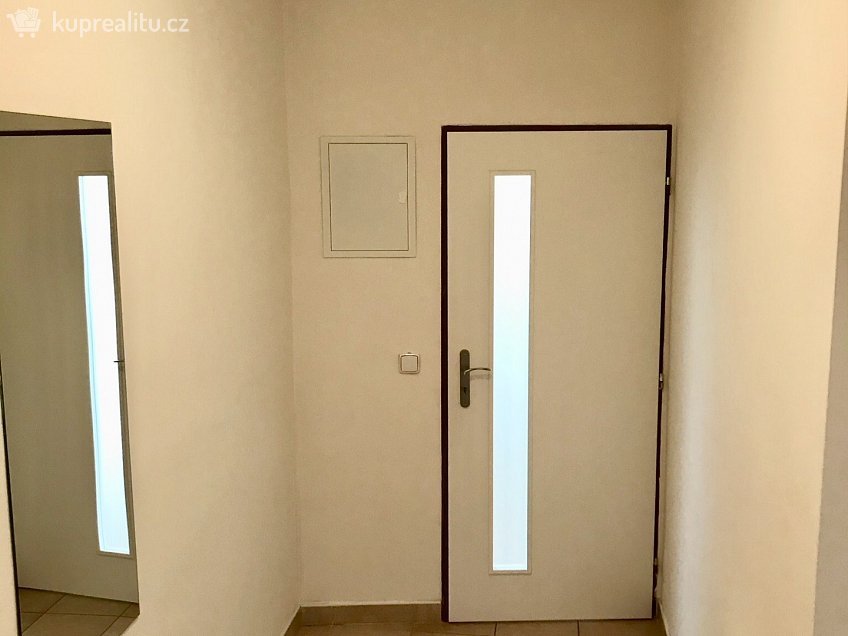 Pronájem bytu 3+kk 78 m^2 Růžová, Oslavany 