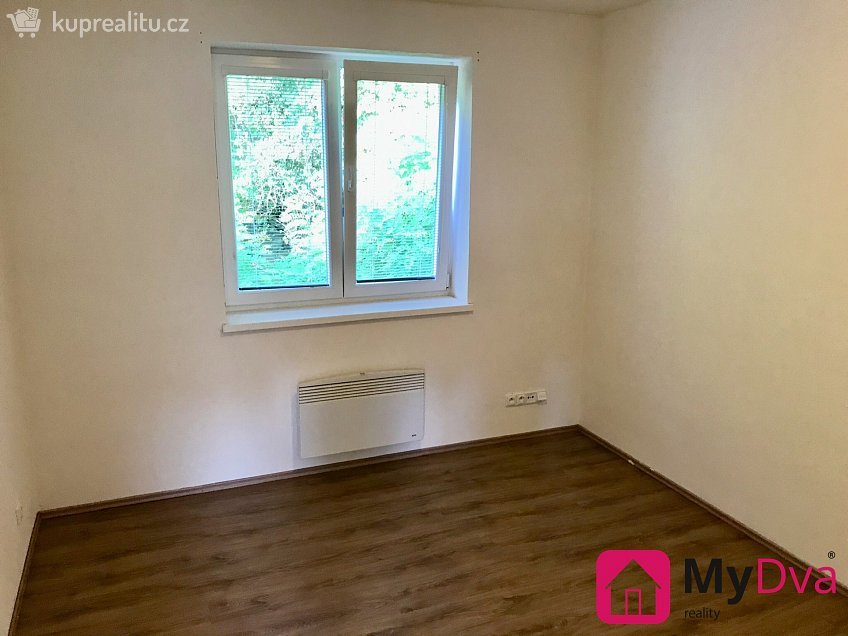 Pronájem bytu 3+kk 78 m^2 Růžová, Oslavany 