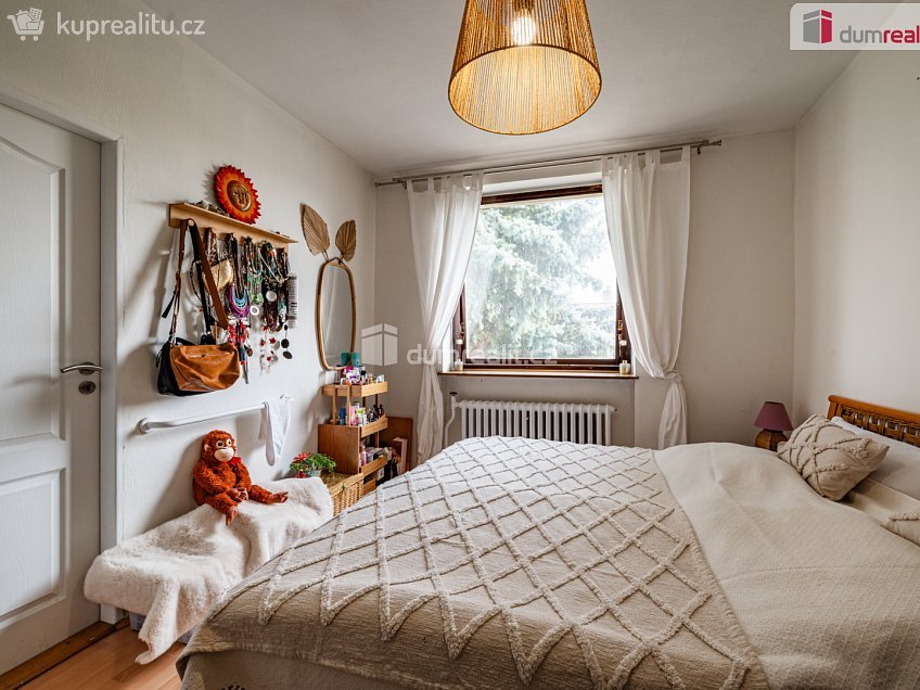 Prodej  rodinného domu 150 m^2 Javorová, Cheb 