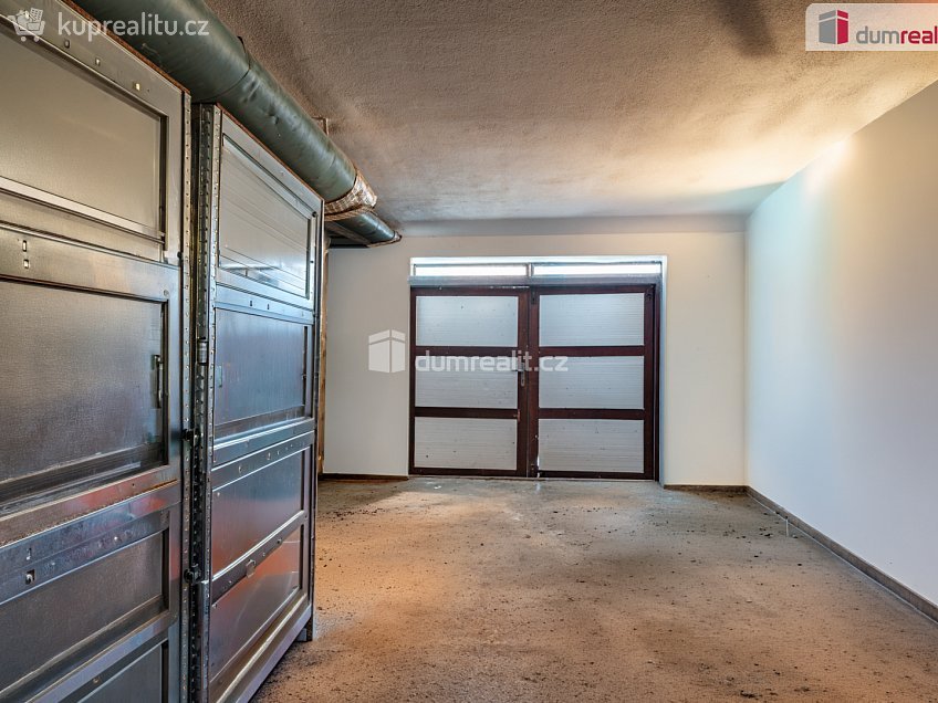 Prodej  rodinného domu 150 m^2 Javorová, Cheb 