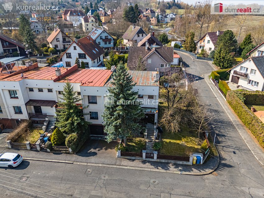 Prodej  rodinného domu 150 m^2 Javorová, Cheb 