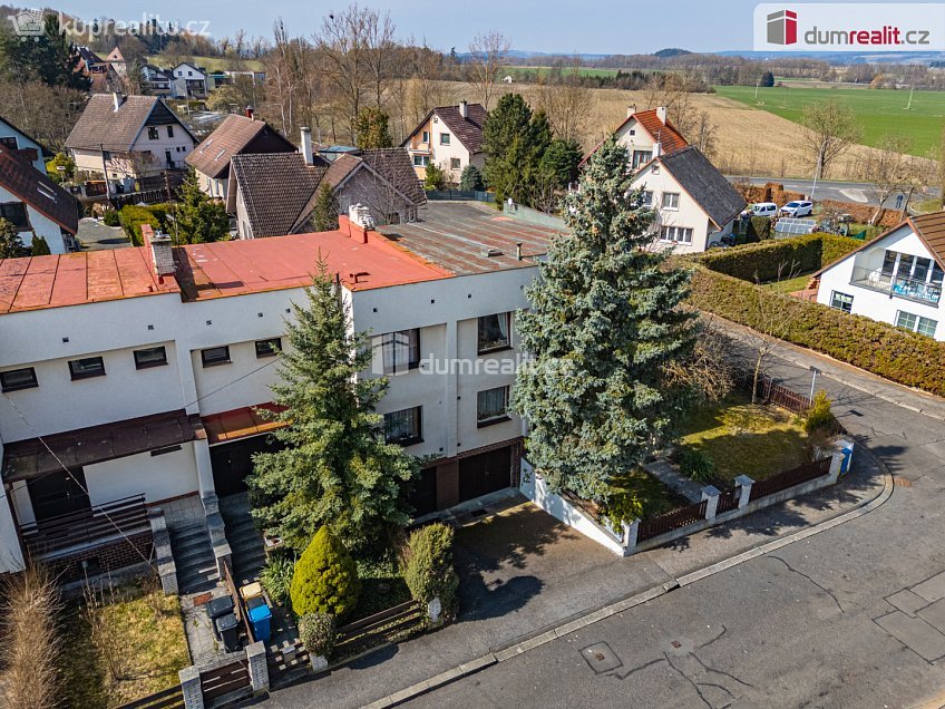 Prodej  rodinného domu 150 m^2 Javorová, Cheb 