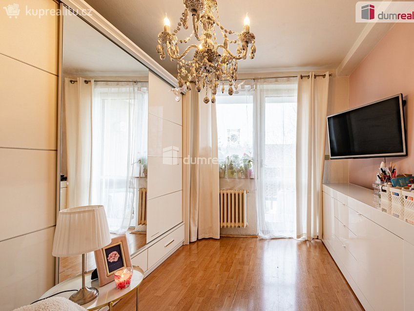 Prodej  rodinného domu 150 m^2 Javorová, Cheb 