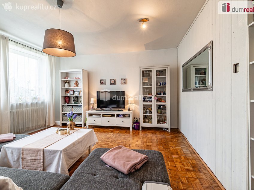 Prodej  rodinného domu 150 m^2 Javorová, Cheb 