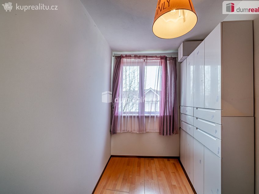 Prodej  rodinného domu 150 m^2 Javorová, Cheb 