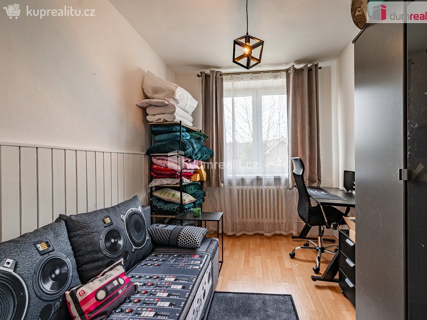 Prodej  rodinného domu 150 m^2 Javorová, Cheb 