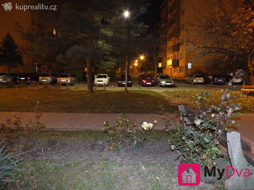 Pronájem bytu 1+kk 25 m^2 Pražská sídl., Znojmo 