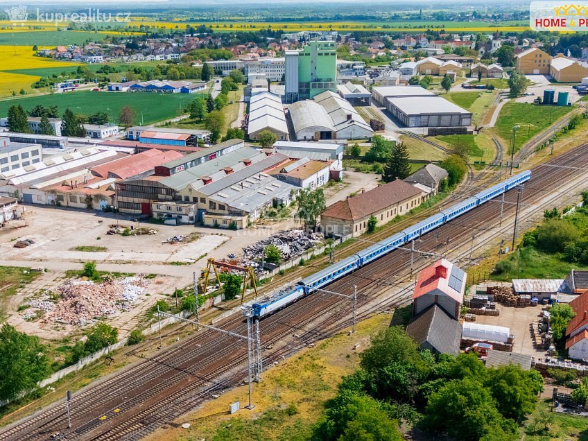 Prodej  stavebního pozemku 587 m^2 Dělnická, Pečky 