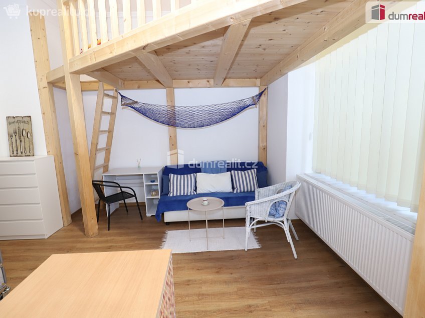 Prodej bytu 2+kk 65 m^2 Krále Jiřího, Karlovy Vary 