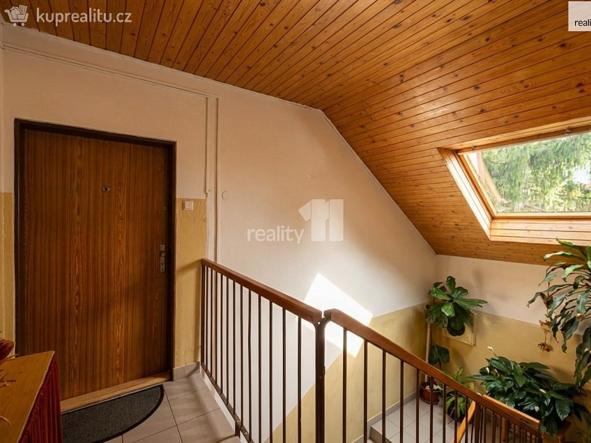 Prodej bytu 3+kk 151 m^2 Kamýcká, Praha-Suchdol 