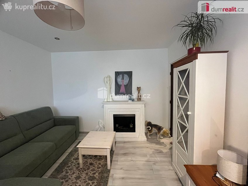 Prodej bytu 2+1 54 m^2 Mírová, Cheb 