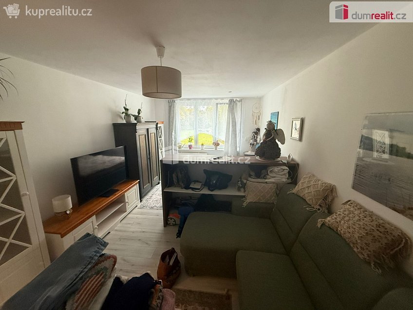 Prodej bytu 2+1 54 m^2 Mírová, Cheb 