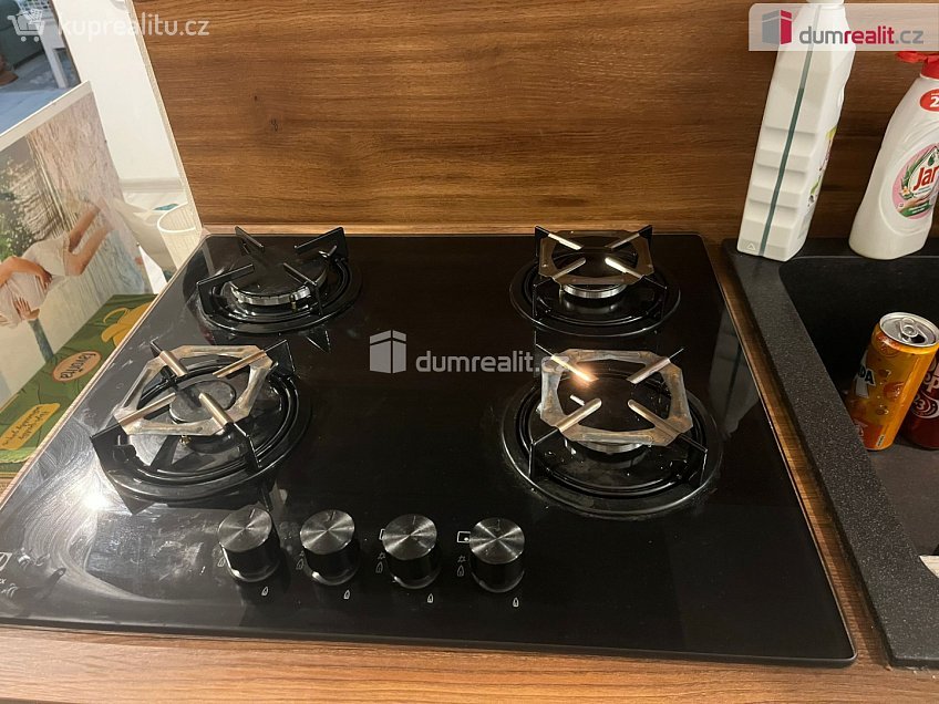 Prodej bytu 2+1 54 m^2 Mírová, Cheb 