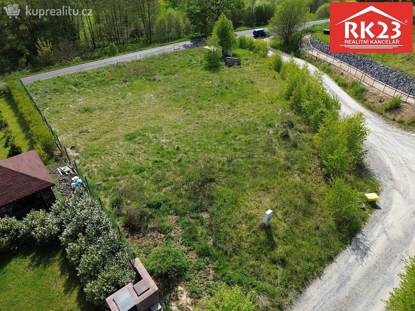 Prodej  stavebního pozemku 1386 m^2 Valy, Valy 