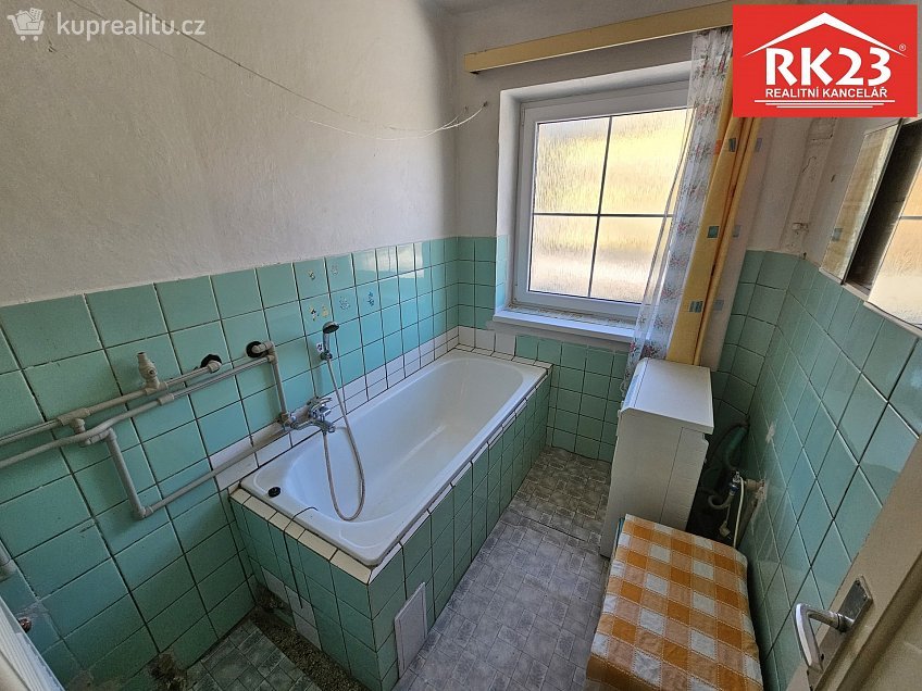 Prodej bytu 4+1 75 m^2 Husova 527, Mariánské Lázně 