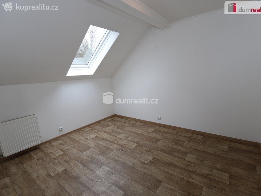 Pronájem bytu 3+1 100 m^2 Zádub-Závišín, Zádub-Závišín 