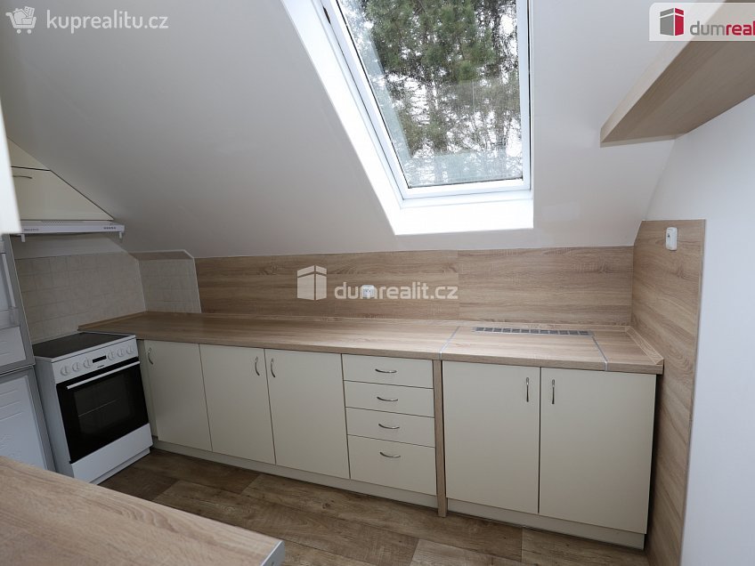 Pronájem bytu 3+1 100 m^2 Zádub-Závišín, Zádub-Závišín 