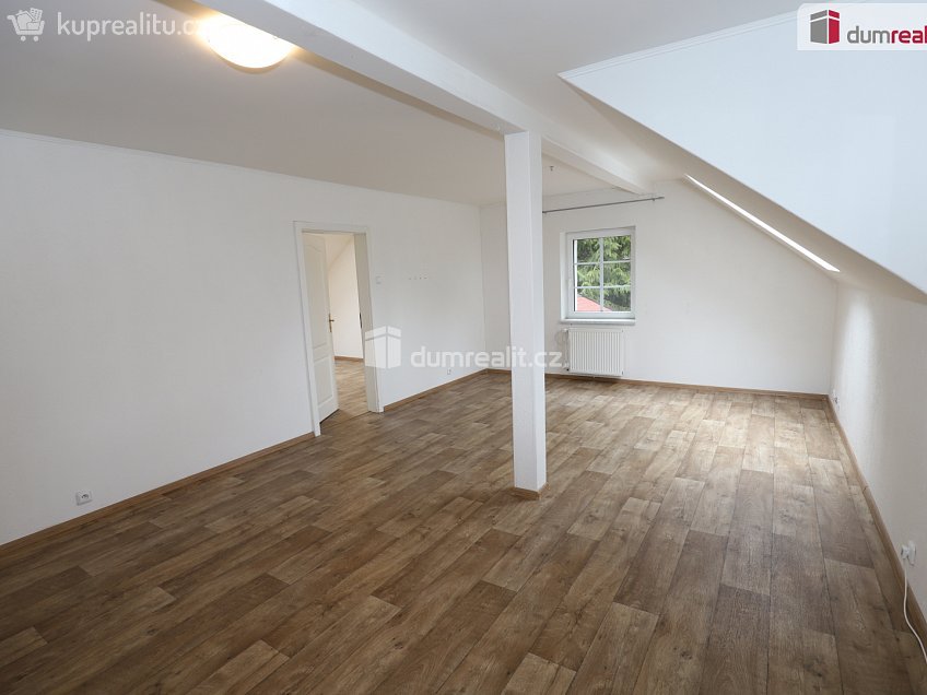 Pronájem bytu 3+1 100 m^2 Zádub-Závišín, Zádub-Závišín 