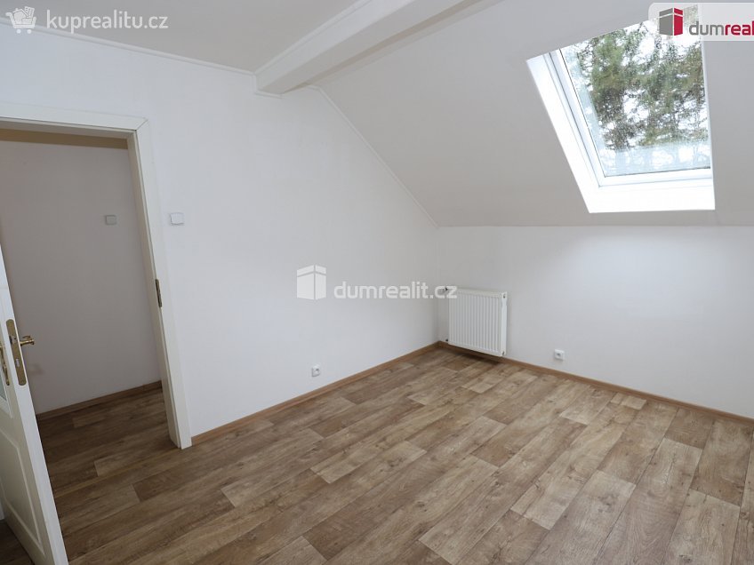 Pronájem bytu 3+1 100 m^2 Zádub-Závišín, Zádub-Závišín 