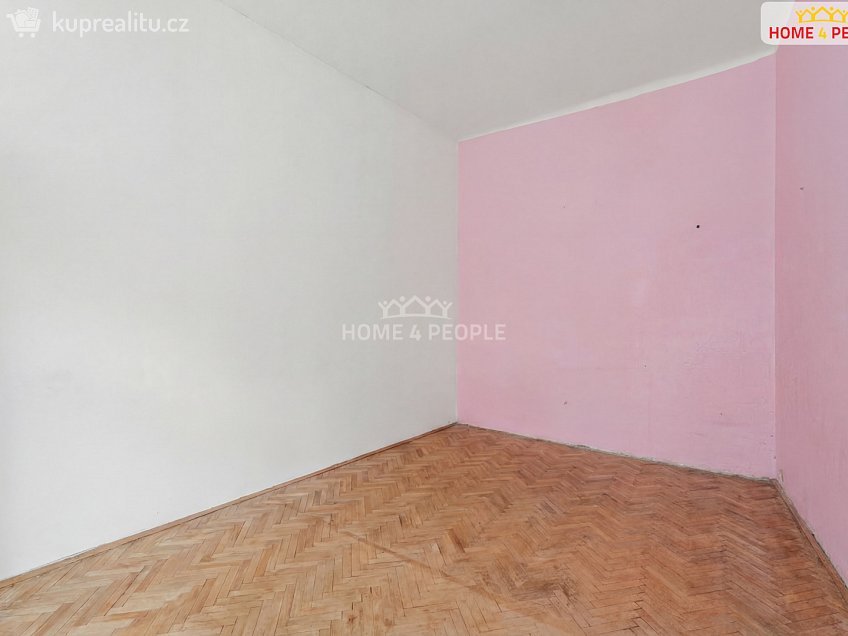 Prodej bytu 3+1 92 m^2 Olivova, Říčany 