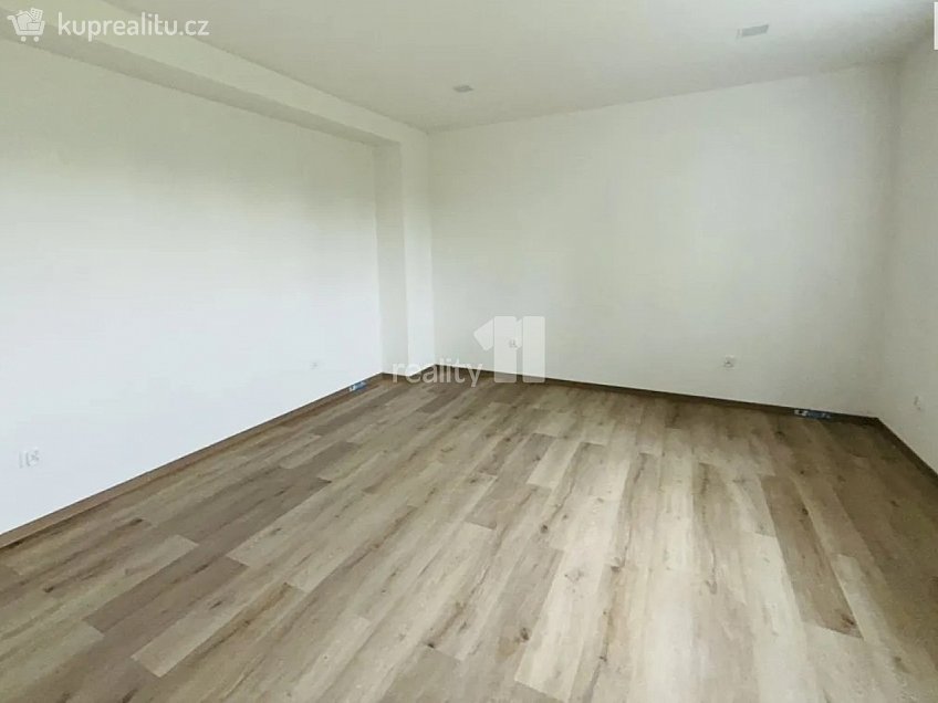 Prodej  činžovního domu 1192 m^2 Palackého, Ostrava 