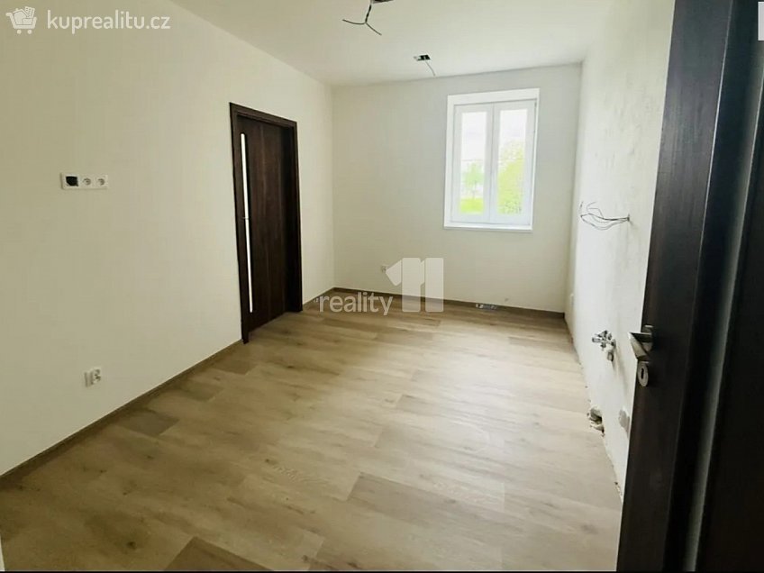 Prodej  činžovního domu 1192 m^2 Palackého, Ostrava 