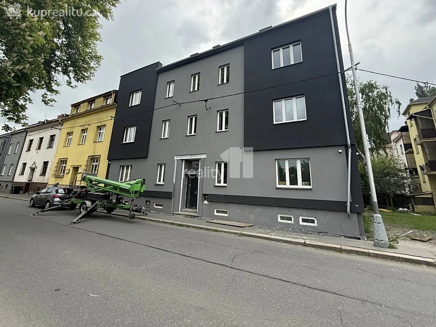 Prodej  činžovního domu 1192 m^2 Palackého, Ostrava 