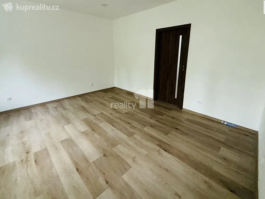 Prodej  činžovního domu 1192 m^2 Palackého, Ostrava 