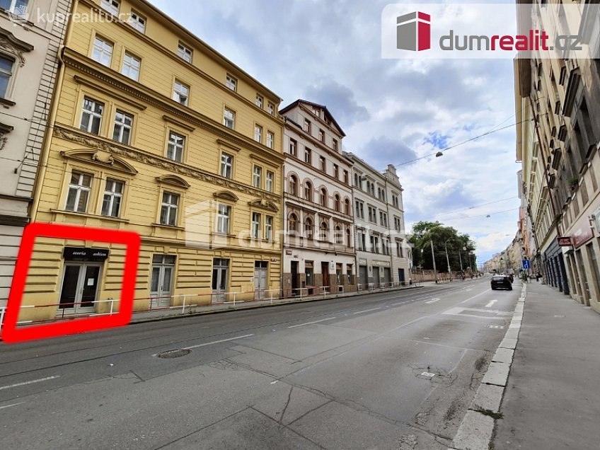 Pronájem  obchodních prostor 37 m^2 Plzeňská, Praha 5 