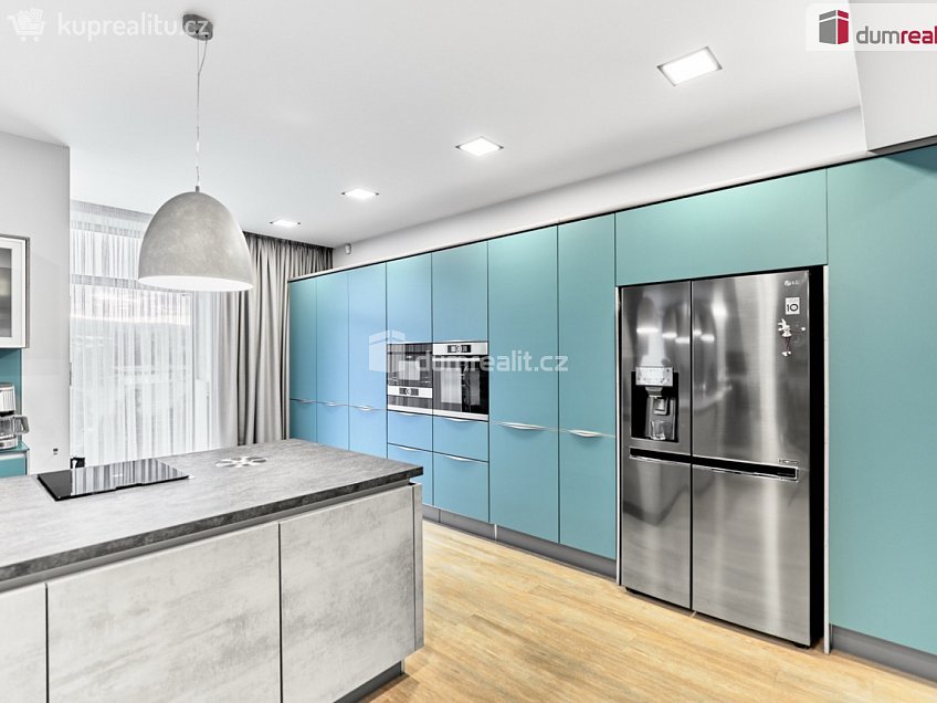 Prodej  vily 296 m^2 Vítězství, Děčín 