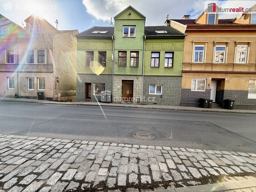 Pronájem  obchodních prostor 36 m^2 Litoměřická, Děčín 