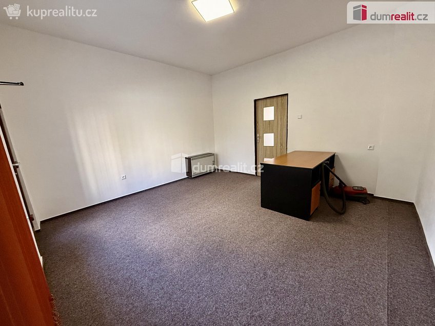 Pronájem  obchodních prostor 36 m^2 Litoměřická, Děčín 