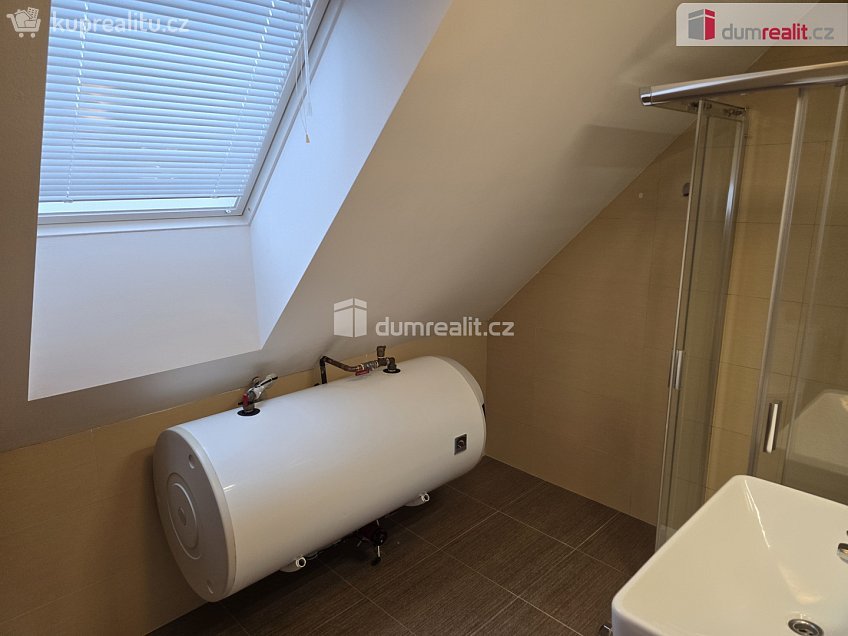 Prodej  rodinného domu 230 m^2 Dolní Bousov, Dolní Bousov 