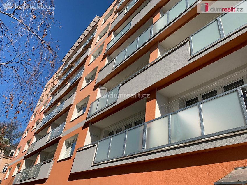Pronájem bytu 3+kk 56 m^2 Velká Hradební, Ústí nad Labem 