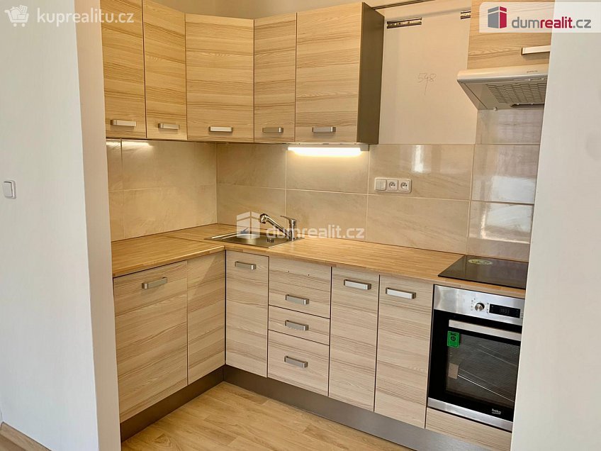 Pronájem bytu 3+kk 56 m^2 Velká Hradební, Ústí nad Labem 